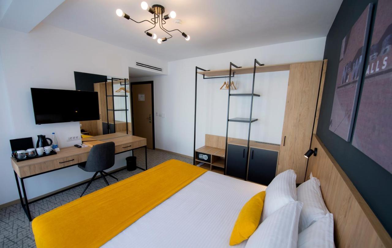 City Inn Πρίστινα Εξωτερικό φωτογραφία