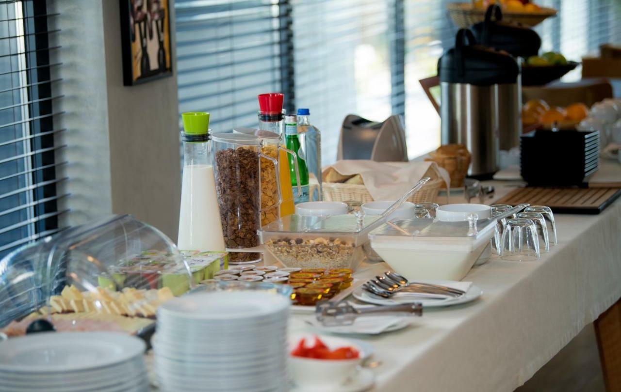 City Inn Πρίστινα Εξωτερικό φωτογραφία